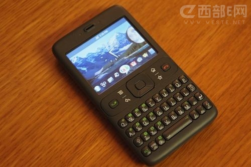 Android 1.04.1Ƅ(dng)ƽ_(ti)˵ĳL(zhng)