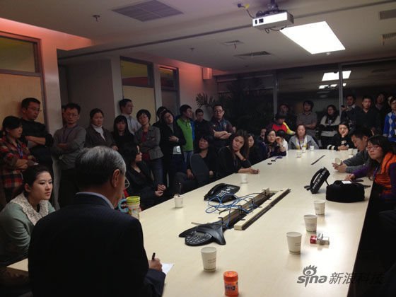 抗議員工與羅秉泉一起,與Monster CEO舉行越洋會議